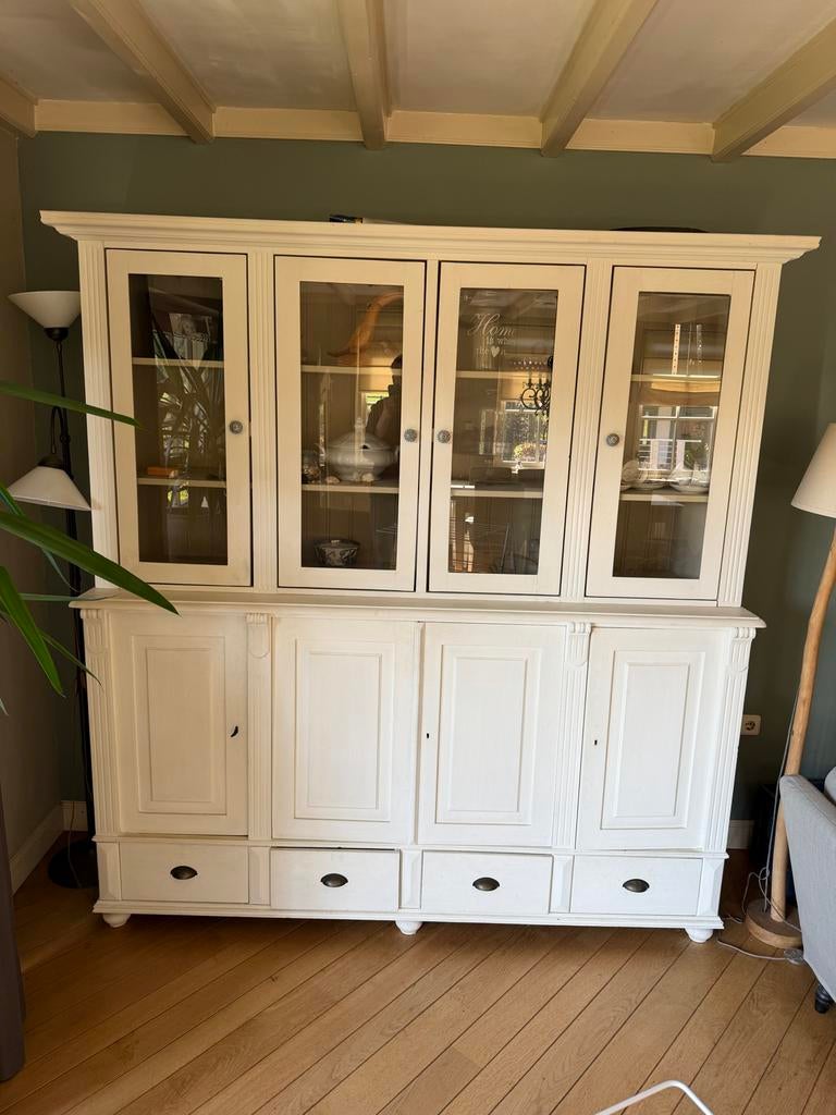 Grenen kast (gelakt) - 2 delen, 204x217x60 cm, Gebruikt, 200 cm of meer, Ophalen of Verzenden, Met lade(s)