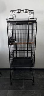 Nette papegaaienkooi, Dieren en Toebehoren, Vogels | Hokken en Kooien, Ophalen, Zo goed als nieuw, Metaal, Vogelkooi