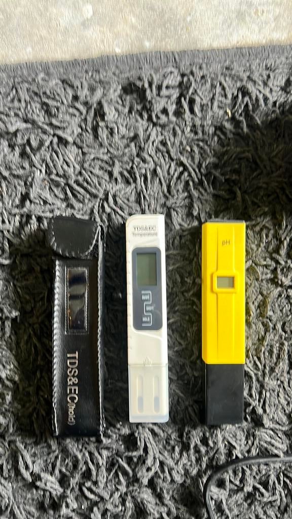 TDS/EC & pH meter / tester, Ophalen of Verzenden, Zo goed als nieuw