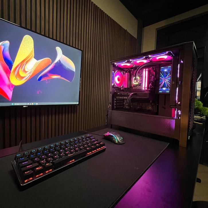 Gaming pc Intel i7-11700 + RTX 4070 + 1 TB SSD, Computers en Software, Desktop Pc's, Zo goed als nieuw, 4 Ghz of meer, SSD, Gaming