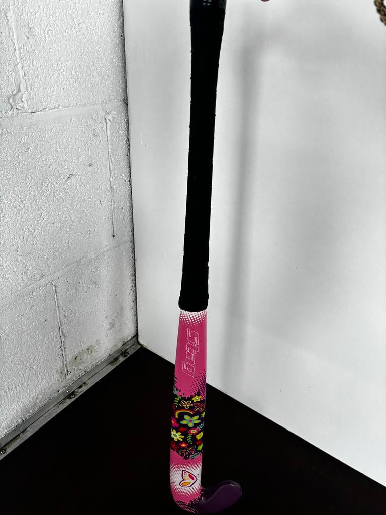 Meisjes hockey stick 69 cm - Roze Stag, Sport en Fitness, Hockey, Ophalen, Gebruikt, Stick