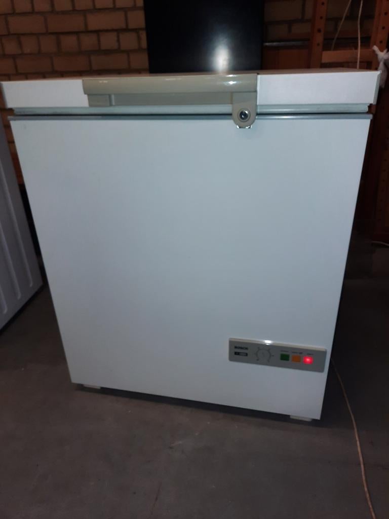 Bosch Economic vrieskist  GTL 1502, Witgoed en Apparatuur, Vriezers en Diepvrieskisten, Vrieskist, Gebruikt, Ophalen, 85 tot 120 cm