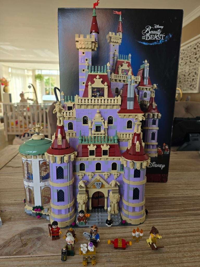 Lego 43263 Belle en het Beest kasteel - Compleet, Lego, Compleet, Ophalen of Verzenden, Zo goed als nieuw