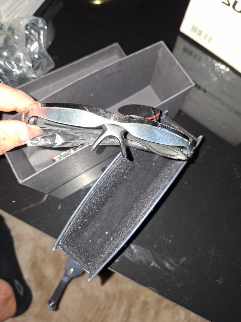 Nieuwe Sunblade Zonnebril SB-700 - Stijlvol en Ongebruikt, Overige merken, Zonnebril, Zwart, Nieuw