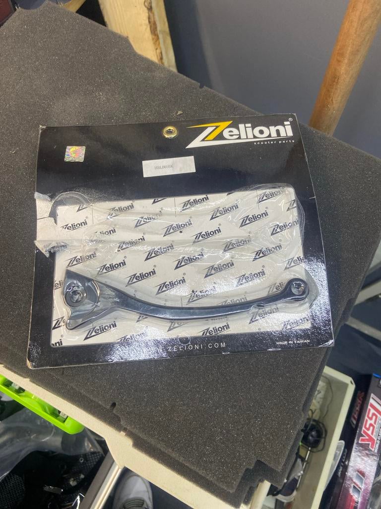 Zelioni remhevel rechts - HBL001BK, Fietsen en Brommers, Brommeronderdelen | Scooters, Ophalen of Verzenden, Nieuw, Overige typen