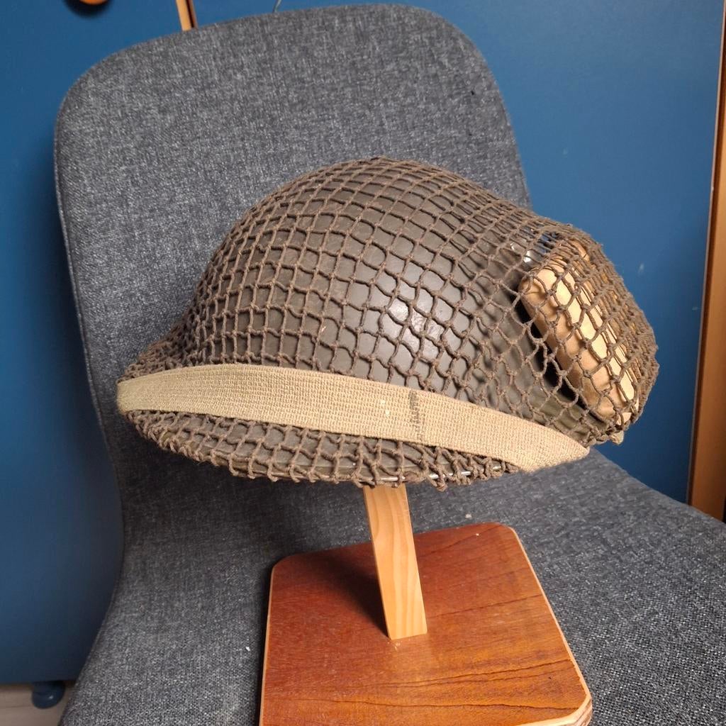 Brodie helm wo2, Verzamelen, Ophalen of Verzenden, Helm of Baret