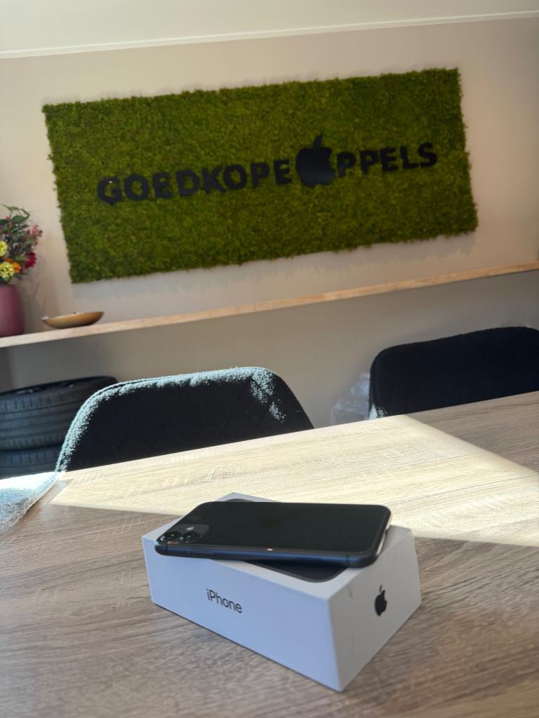 iPhone 11 64GB Zwart | 87% accu, Ophalen, Apple, Zwart, Cupertino California