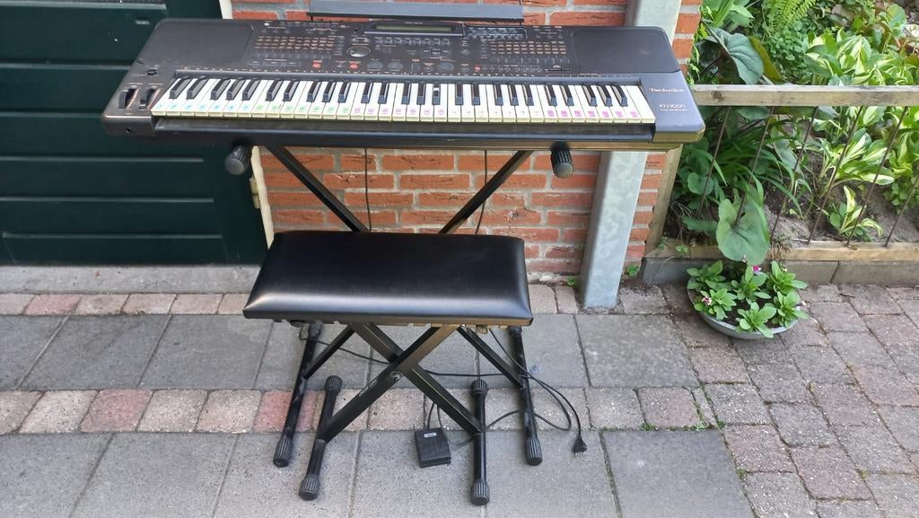 Technics KN1000 PCM Keyboard met standaard en kruk, Verzenden