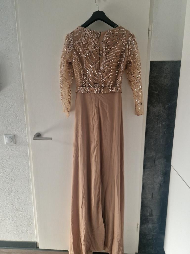 Mooie jurk maat 38 met lange mouwen, één keer gedragen, Kleding | Dames, Ophalen of Verzenden, Zo goed als nieuw, Maat 38/40 (M)