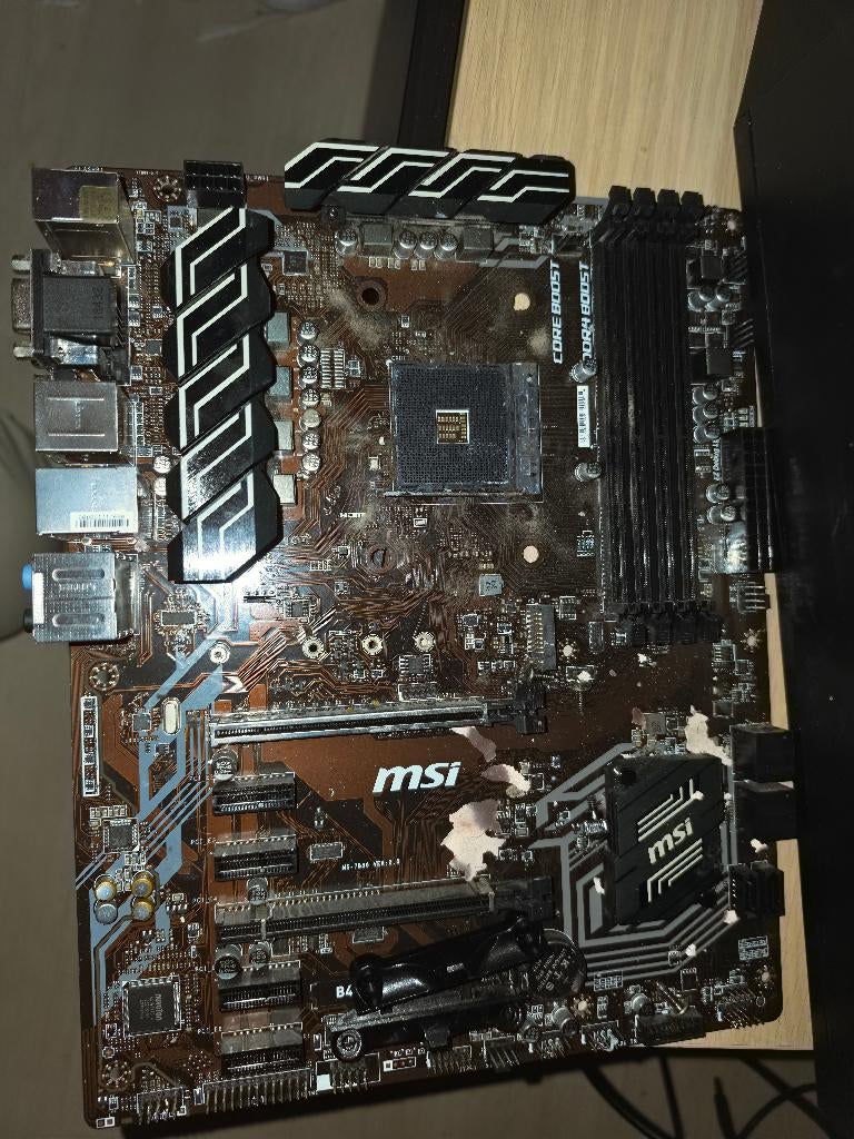 MSI B450-A PRO Moederbord (AM4, DDR4), Computers en Software, Moederborden, Ophalen of Verzenden, Zo goed als nieuw, DDR4