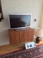 Televisiemeubel (+ TV en "wall mount"), Ophalen, 50 tot 100 cm, Zo goed als nieuw, Minder dan 100 cm