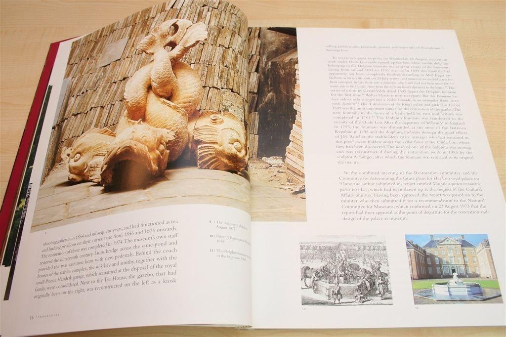 Paleis Het Loo — De Grote Restauratie [Engelstalig], Ophalen of Verzenden, Zo goed als nieuw