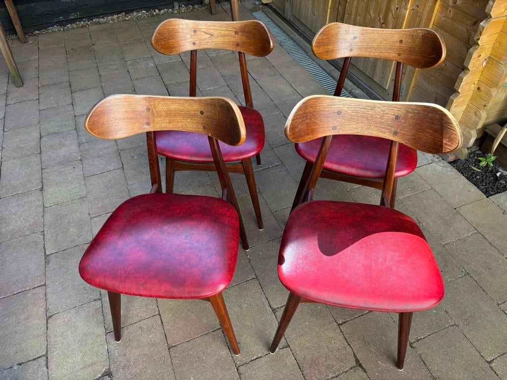Set van 4 vintage stoelen Wébé (Kastrup) Louis van Teeffelen, Huis en Inrichting, Stoelen, Gebruikt, Vier, Hout, Rood, Ophalen