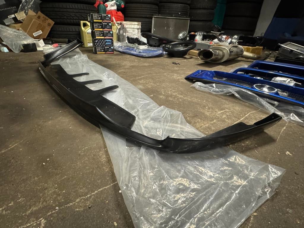 Subaru Impreza Bugeye front lip – polyurethaan, Voor, Nieuw, Bumper, Ophalen