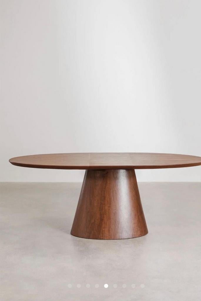 Nieuwe ovale uitschuifbare eettafel in kleur walnoot, Huis en Inrichting, Ophalen, Japandi, Nieuw, 50 tot 100 cm