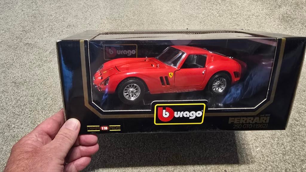 Burago Ferrari 250 GTO 1962 modelauto 1:18 - Nieuw, Ophalen of Verzenden