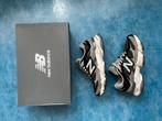 New balance 9060 maat 45, Ophalen, Zo goed als nieuw, Zwart