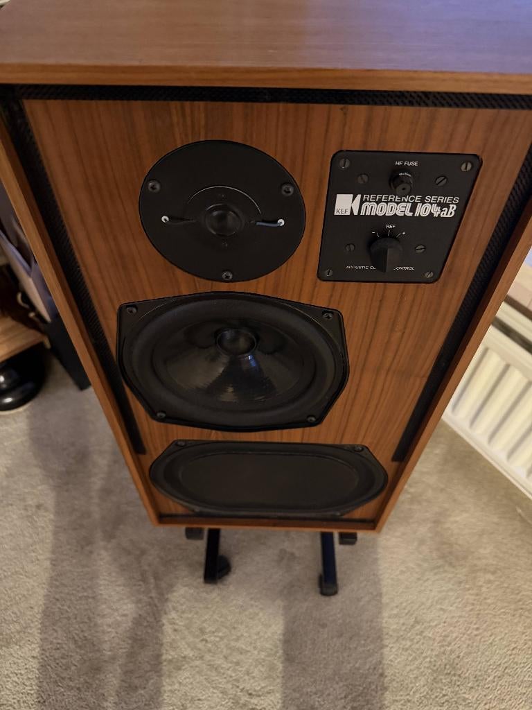 kef RR 104ab Reference Series, Audio, Tv en Foto, Luidsprekers, Overige merken, Ophalen of Verzenden, Zo goed als nieuw, 60 tot 120 watt