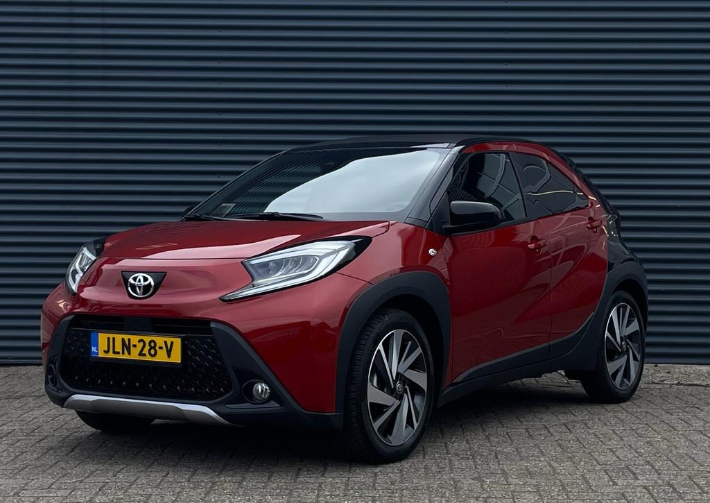 Toyota Aygo X 1.0 VVT-i 72pk, Auto's, Toyota, Automaat, Gebruikt, 4 stoelen, 3 cilinders