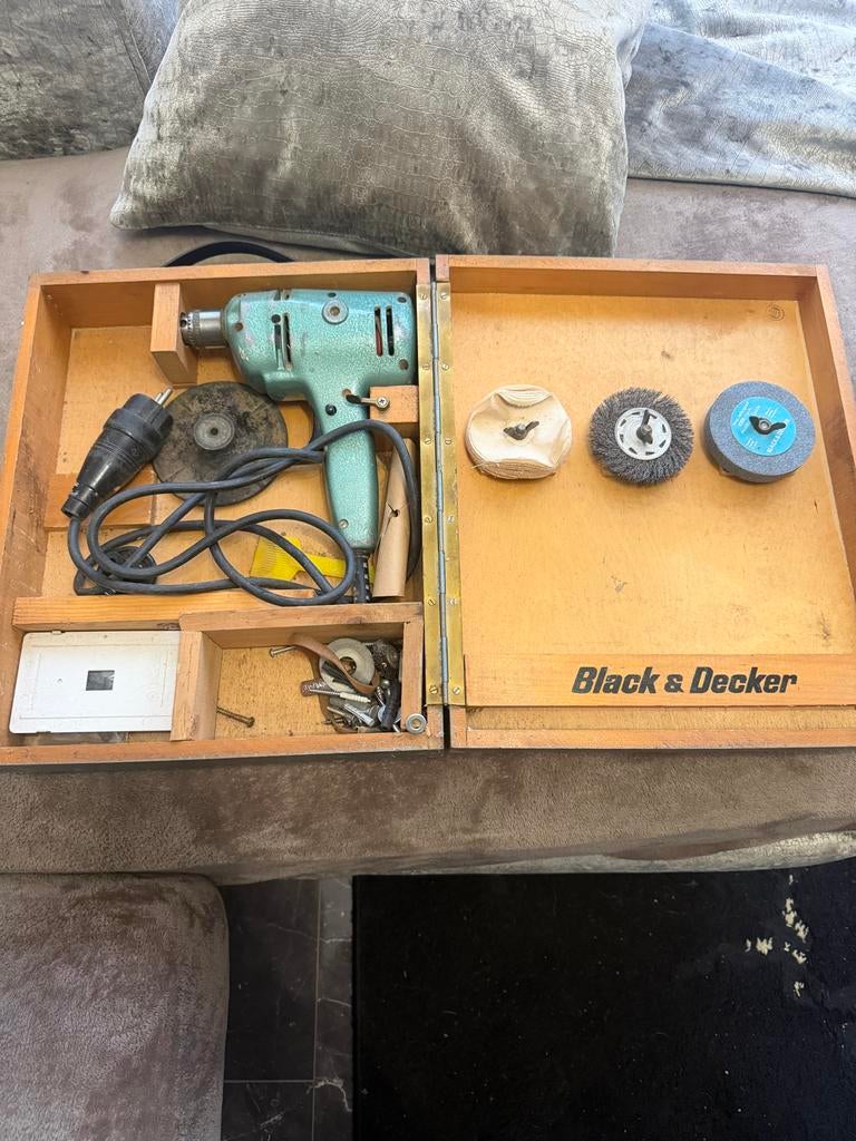 Vintage Black & Decker Boormachine in Houten Kist, Ophalen of Verzenden, Gebruikt, Minder dan 400 watt, Boormachine