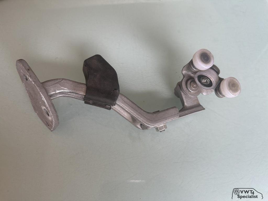 Iveco Daily schuifdeur geleider rolgeleider schuifdeurrol, Auto-onderdelen, Gebruikt, -, -, Rechts