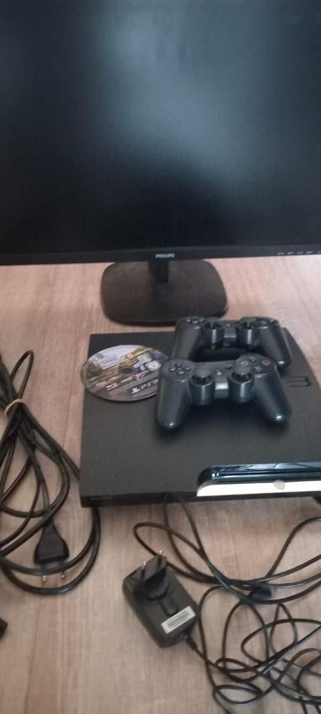 PlayStation 3 met drie controllers en twee games plus scherm, Ophalen of Verzenden, Gebruikt, Met 3 controllers of meer, Slim