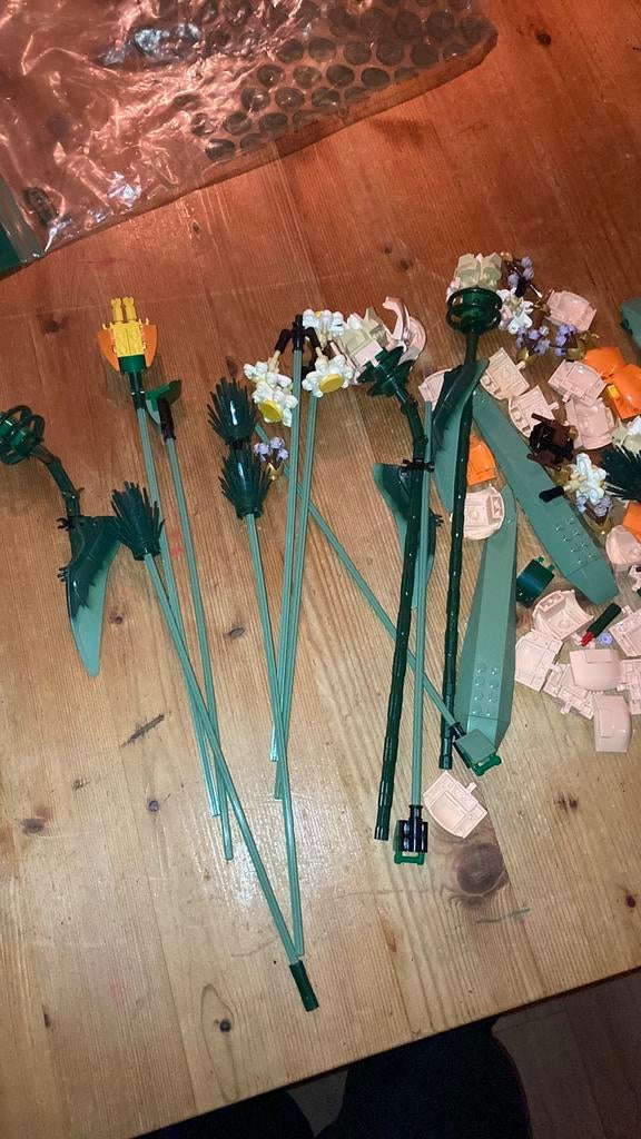 LEGO Creator Expert Bloemenboeket (10280) onderdelen, Kinderen en Baby's, Speelgoed | Duplo en Lego, Lego, Ophalen of Verzenden