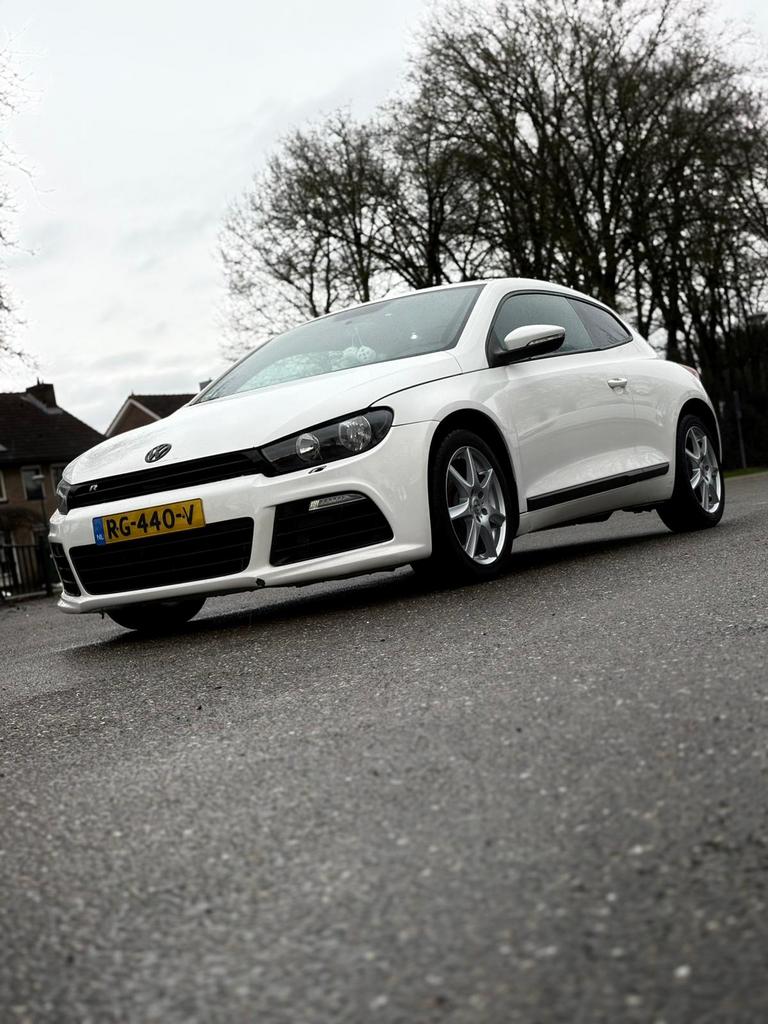 Volkswagen Scirocco 1.4 TSI 90KW opknappertje, Voorwielaandrijving, 4 cilinders, 4 stoelen, 1219 kg