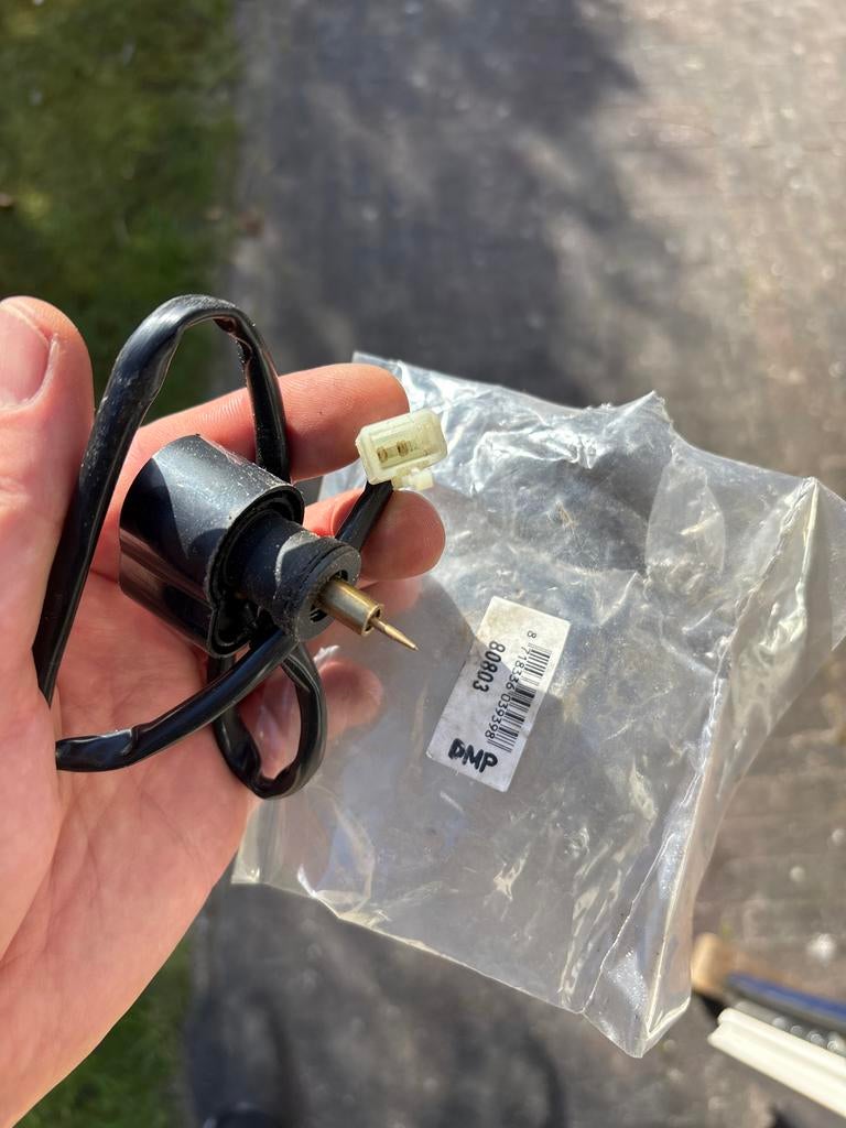 Elektrische choke voor Sym 4t scooters, Ophalen of Verzenden, Nieuw, Carburateur