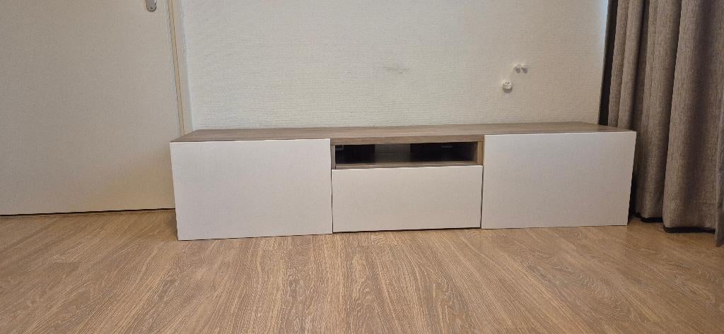 Ikea Besta TV-meubel wit gelazuurd "eiken" + witte lades, Ophalen, Overige materialen, 150 tot 200 cm, Zo goed als nieuw