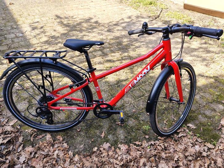 Bemoov 24" lichtgewicht fiets (9,9kg), Fietsen en Brommers, Fietsen | Jongens, Zo goed als nieuw, 24 inch, Handrem, Versnellingen