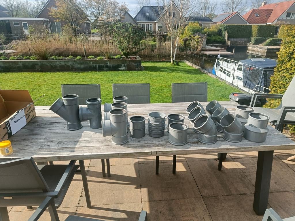 PVC hulpstukken 110 en 125, Bochten, Pvc, Ophalen of Verzenden, Minder dan 2 meter