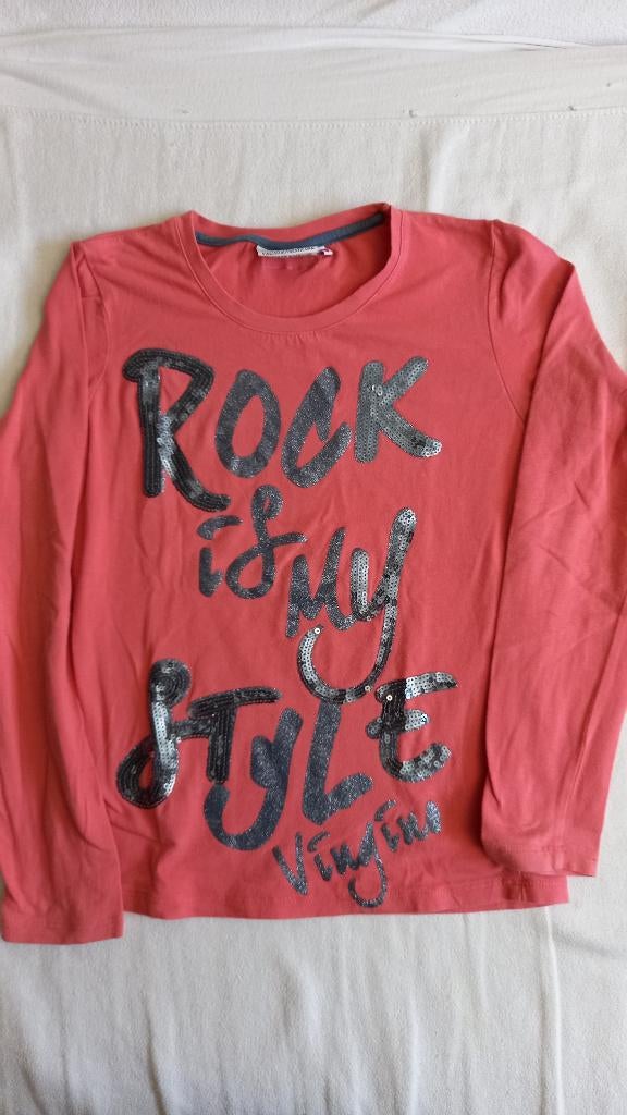 oudroze/zalm Vingino longsleeve met glitter letters 140, Kinderen en Baby's, Kinderkleding | Maat 140, Ophalen of Verzenden, Gebruikt