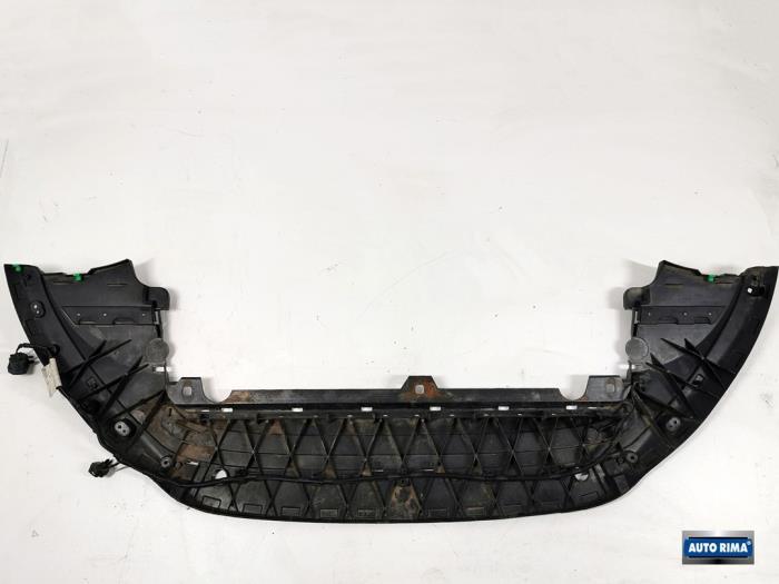 Bumper onderplaat van een Volvo V60, Auto-onderdelen, Gebruikt, -, -, Ophalen of Verzenden