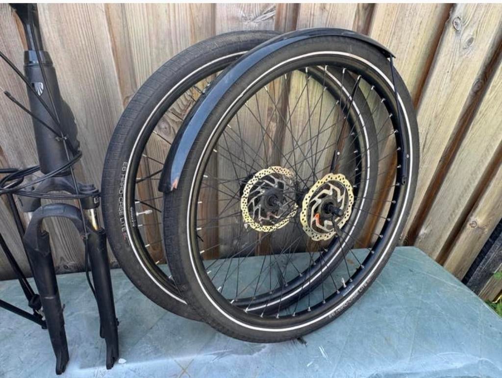 Setje wielen en voorpoot van trek fiets, Fietsen en Brommers, Fietsonderdelen, Ophalen, Zo goed als nieuw