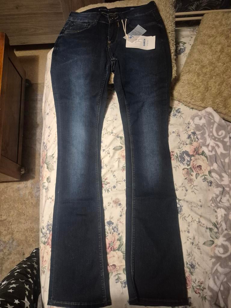 Nieuwe Garcia Rachelle Bootcut Jeans - Maat W26, Kleding | Dames, Spijkerbroeken en Jeans, Blauw, Nieuw, Ophalen of Verzenden