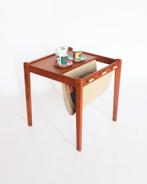 Vintage Deens bijzettafel teak tijdschriftenrek lectuurbak, 45 tot 60 cm, Vintage retro midcentury deens design, Minder dan 55 cm