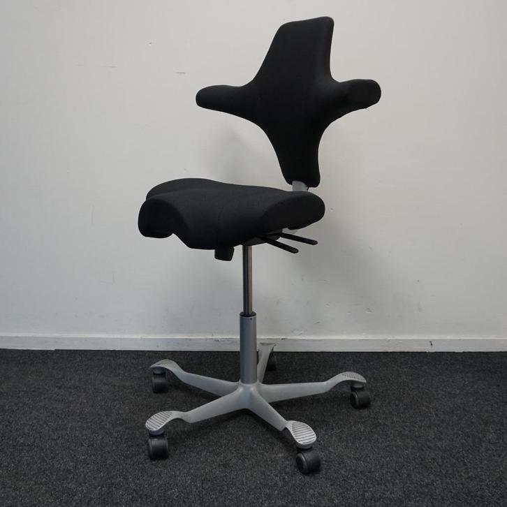 HAG Capisco 8106 Bureaustoelen | Zwart | Nieuwe Stof, Huis en Inrichting, Bureaustoelen, Gebruikt, Bureaustoel, Zwart, Ergonomisch