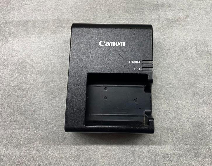 Canon LC-E10E, Audio, Tv en Foto, Fotografie | Accu's en Batterijen, Gebruikt, Ophalen of Verzenden