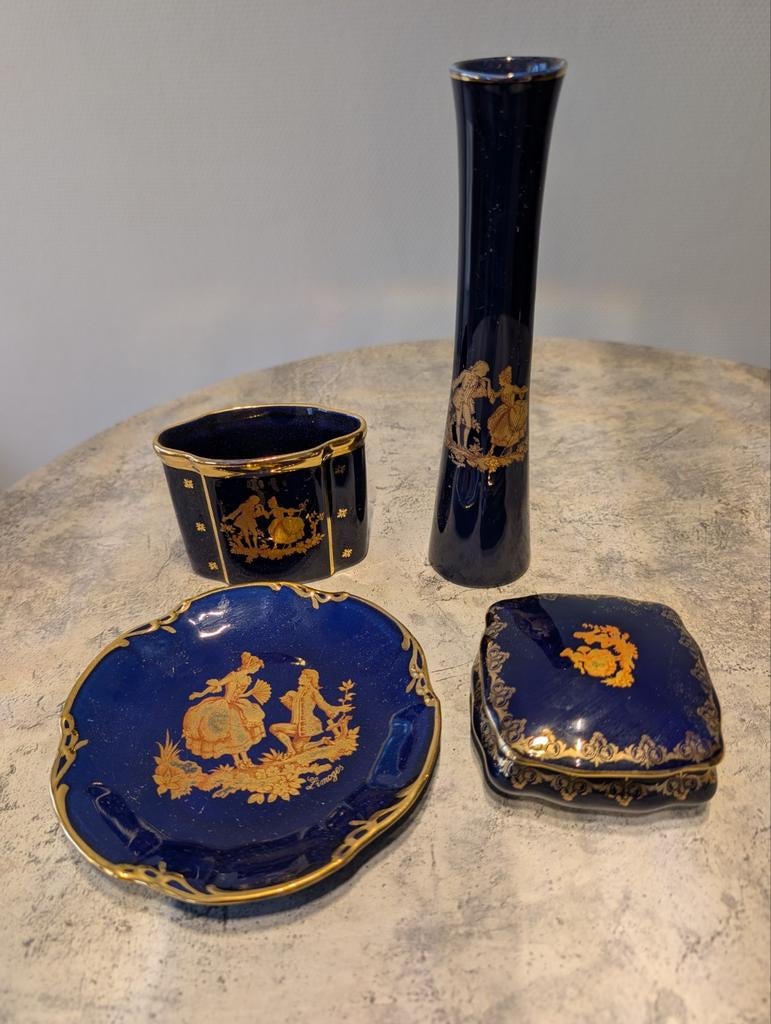 Limoges Porselein Set: Vaas, Schaal, Doosje & Bakje, Antiek en Kunst, Ophalen of Verzenden