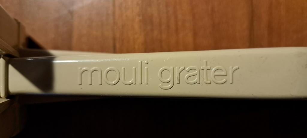 Mouli grater met 3 extra raspen, Muziek en Instrumenten, Blaasinstrumenten | Mondharmonica's, Ophalen of Verzenden, Gebruikt