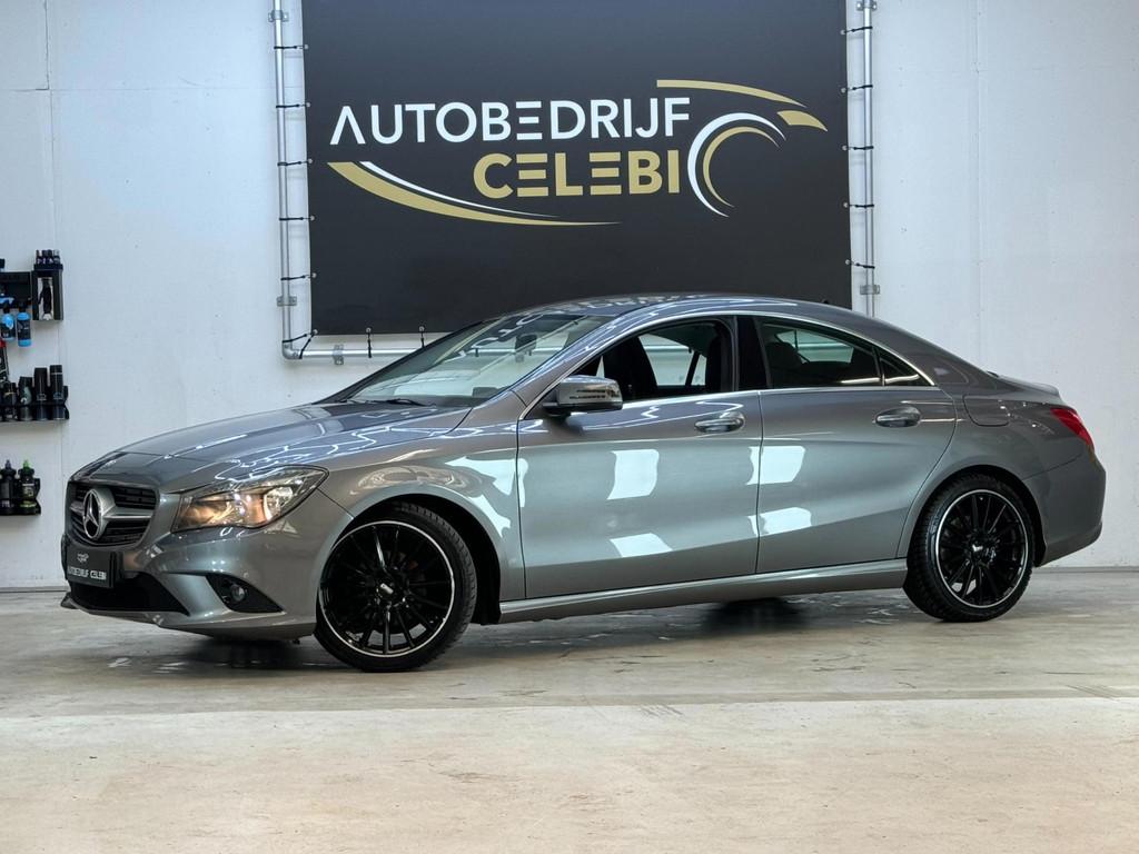 Mercedes-Benz CLA-klasse 180 BlueEFF.Edition 2013 GRIJS LM18, Auto's, Mercedes-Benz, Voorwielaandrijving, CLA, Gebruikt, 4 cilinders