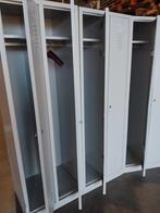 Lockers, Ophalen