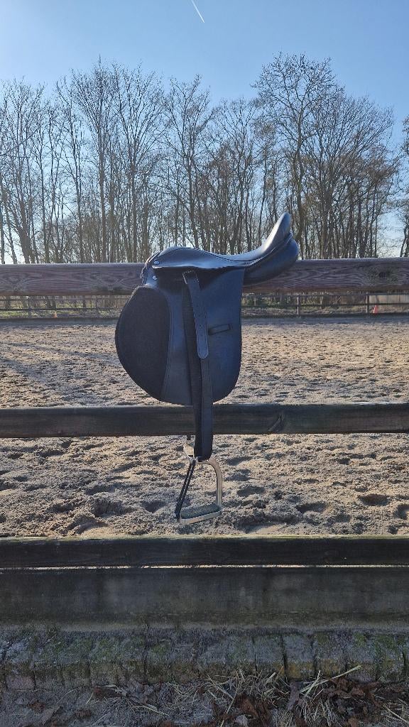 Kerbl lederen ponyzadel 16 inch, Dieren en Toebehoren, Ophalen, Zo goed als nieuw, Recreatie