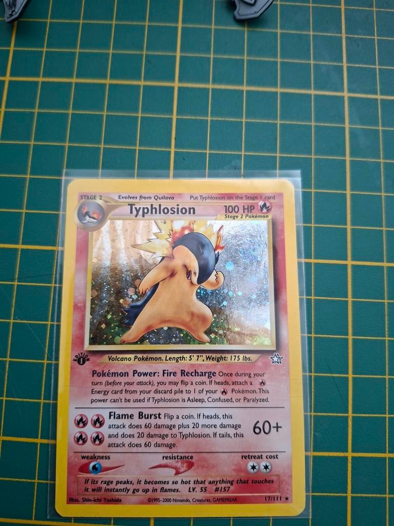 1ste edition Typhlosion Neo met swirl, Ophalen of Verzenden, Zo goed als nieuw