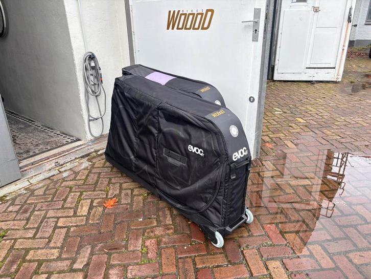 EVOC PRO FIETSKOFFERS TE HUUR, Fietsen en Brommers, Fietsaccessoires | Fietstassen, Ophalen of Verzenden