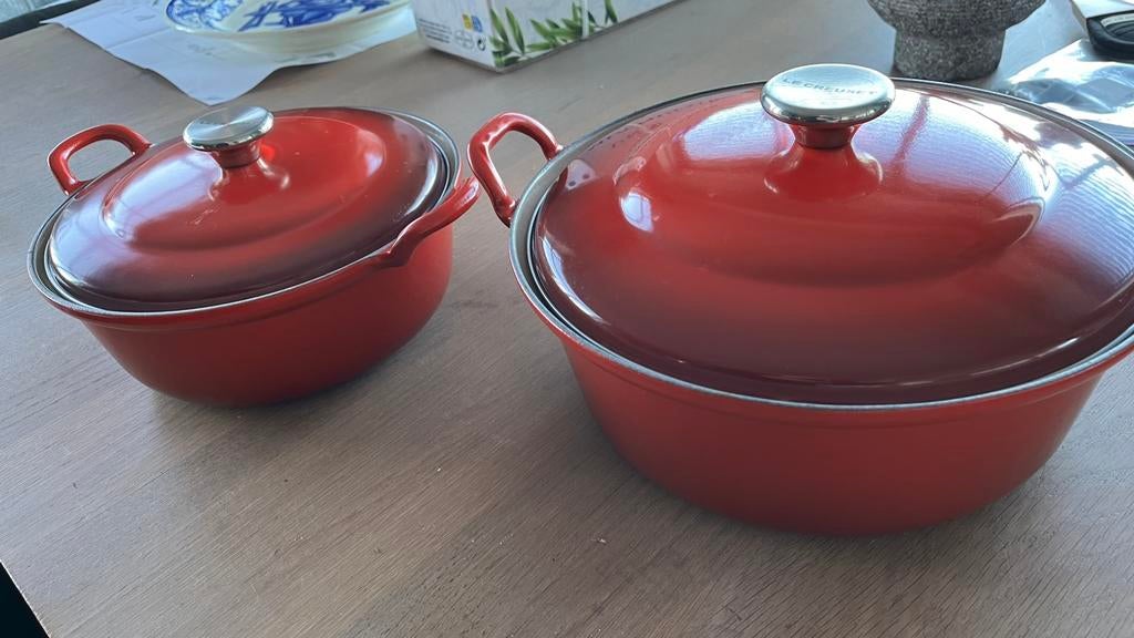 Le Creuset kersenrode braadpannen (24 & 28), Ophalen, Gebruikt, Gietijzer, Koekenpan of Braadpan