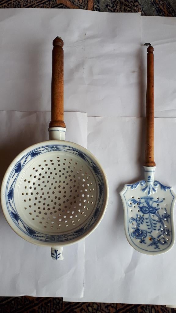 Vintage Antieke porcelein 1x Meissen Zeef +1x Meissen Spatel, Ophalen