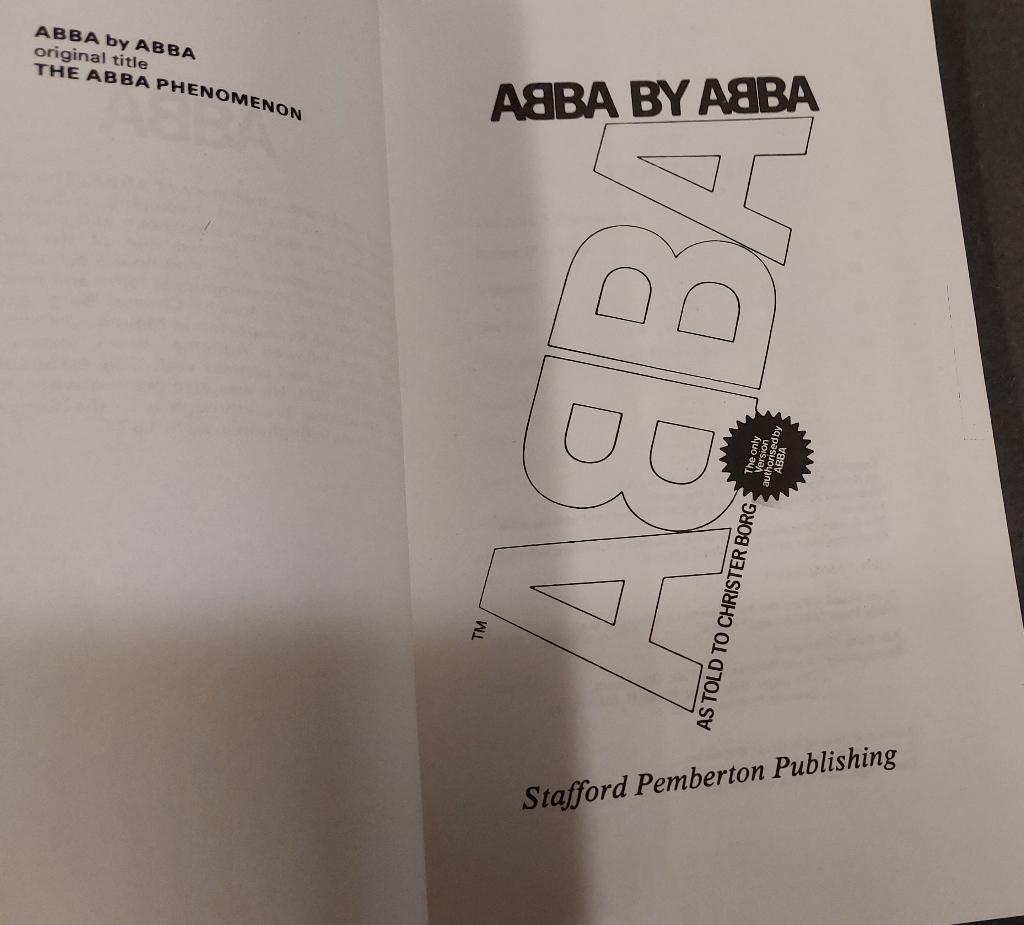 ABBA BOEK Abba by Abba 1977 Origineel Engels boek, Verzamelen, Verzenden, Gebruikt, Boek, Tijdschrift of Artikel