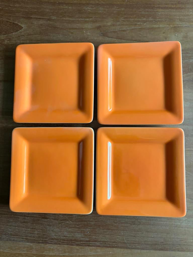 Nieuwe Villeroy & Boch porseleinen oranje bordjes 11,5 cm, Ophalen of Verzenden, Zo goed als nieuw, Bord(en), Overige stijlen